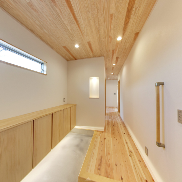 おしゃれな玄関の作り方｜土間収納・ファミリー玄関・自然素材の施工事例を紹介